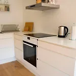 Stylish 4 Person Cph I 5 Min To Metro Kopenhagen