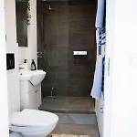 Stylish 4 Person Cph I 5 Min To Metro *